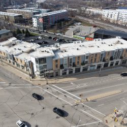 2121 S. Kinnickinnic Ave.

Photo taken April 11, 2025 by Jeramey Jannene. All Rights Reserved.