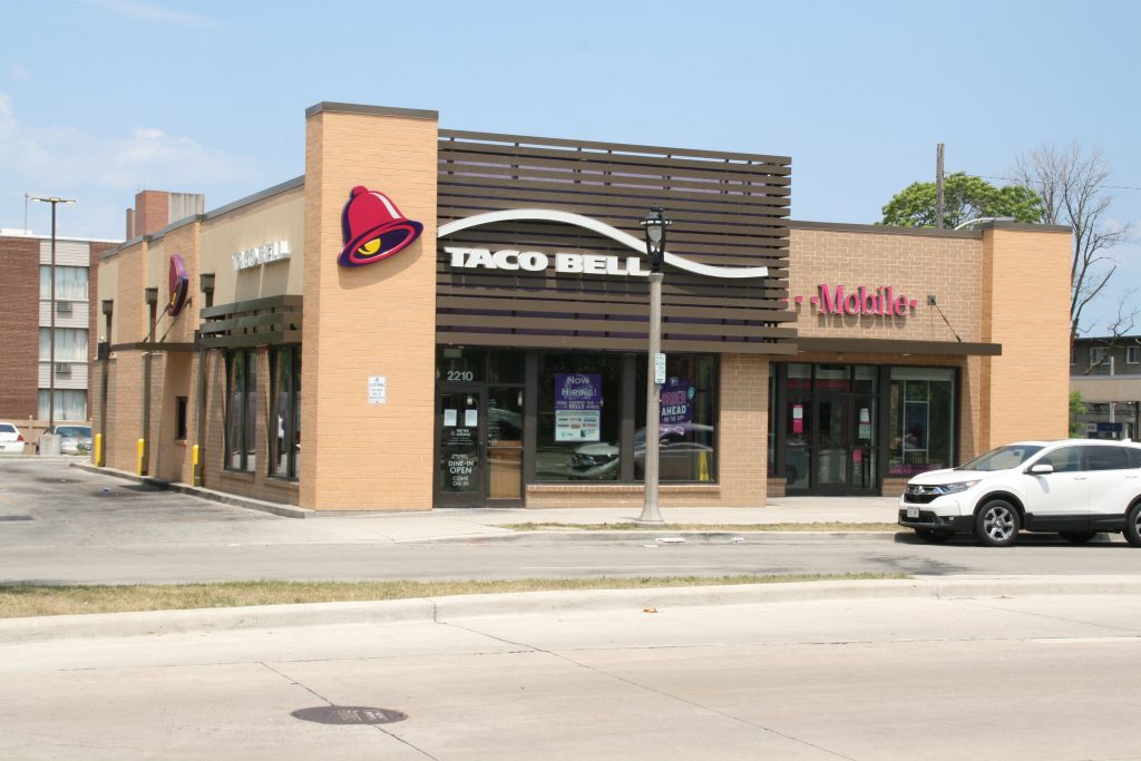 Taco Bell and T-Mobile at 2210 W. Wisconsin Ave. Photo by Jeramey Jannene.