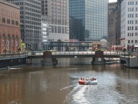 Donut Boat on the Milwaukee River. Photo by Jeramey Jannene.