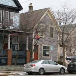 1518-1520 N. Farwell Ave. Photo by Jeramey Jannene.