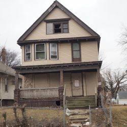 2607-2609 W. Auer Ave. Photo by Jeramey Jannene.
