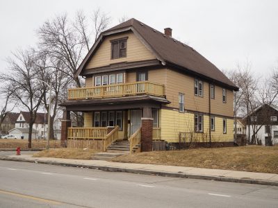 3001-3003 N. 27th St.