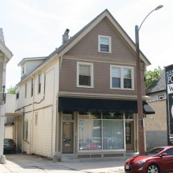 2456-2458 N. Cramer St. Photo by Jeramey Jannene.