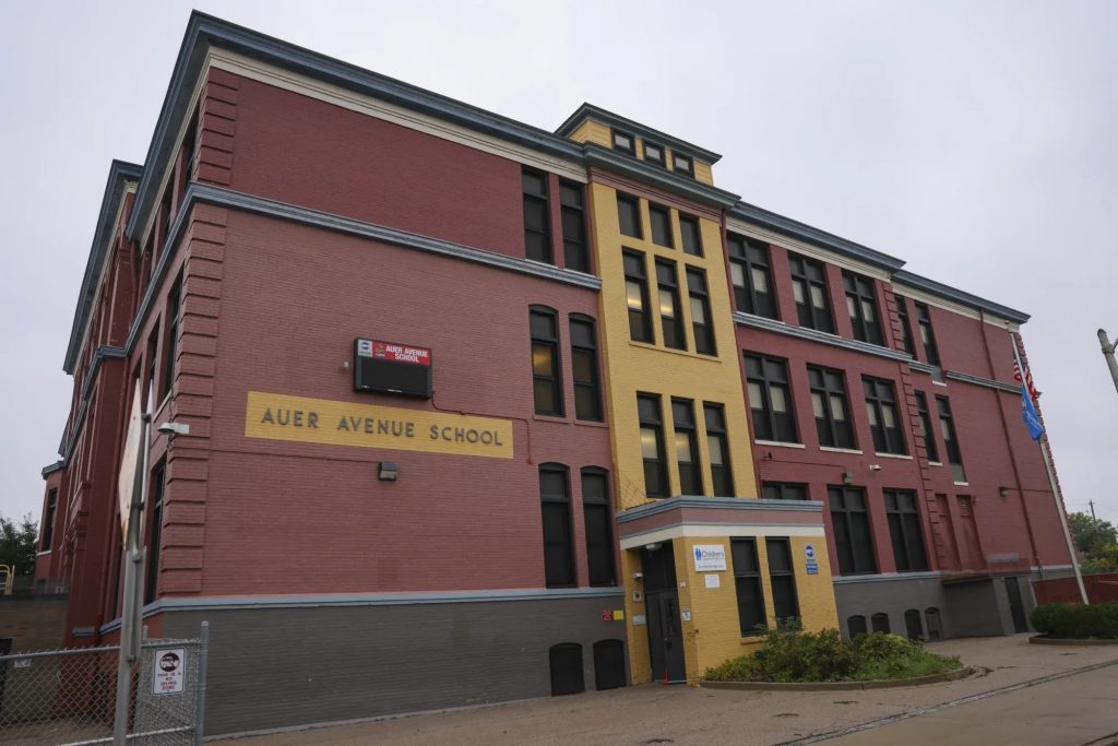 Auer Avenue School, 2319 W. Auer Ave., is one of five MPS schools that was recommended for closure by planning firm Perkins Eastman. (Photo by Jonathan Aguilar / Milwaukee Neighborhood News Service / CatchLight Local)
