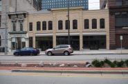 627-637 N. Broadway. Photo by Jeramey Jannene.