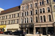 612 N. Broadway. Photo by Jeramey Jannene.