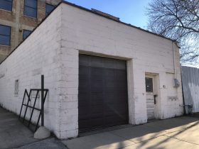 934 S. Barclay St. Photo by Jeramey Jannene.
