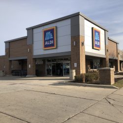 Aldi grocery store at 6700 W. Capitol Dr. Photo by Jeramey Jannene.
