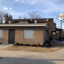 Dale Z's at 3585 S. Howell Ave. Photo by Jeramey Jannene.