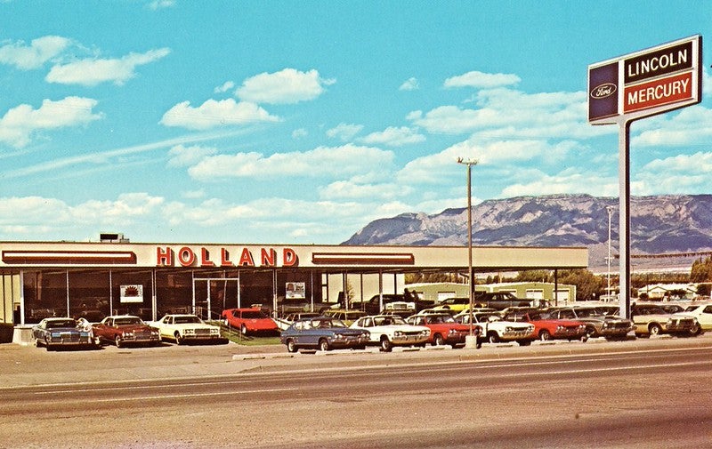 Photo of the Holland Lincoln-Mercury dealership in Albuquerque NM, from 1973. Alden Jewell/Flickr (CC BY 2.0).