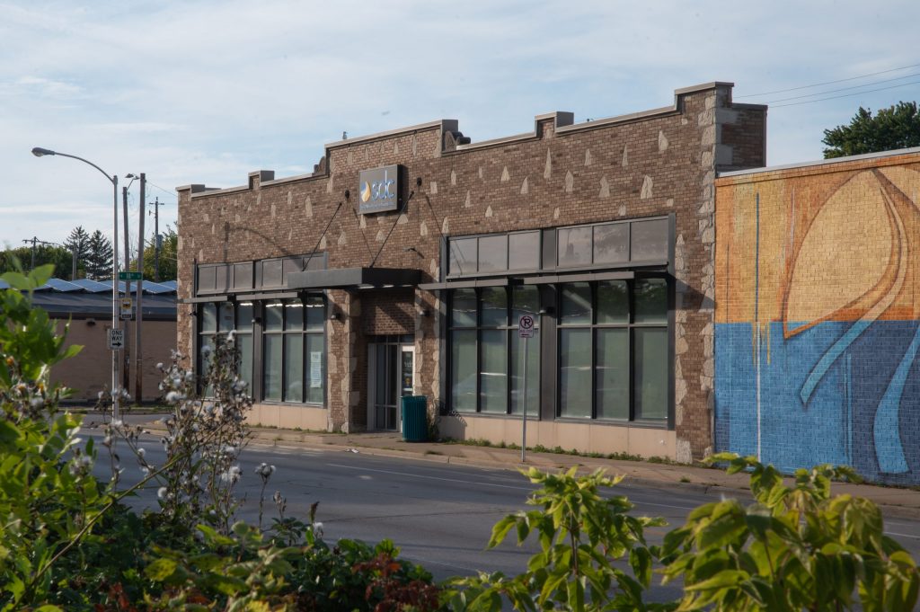A Social Development Commission building on North Avenue is shown in October 2025. (Photo by Jonathan Aguilar / Milwaukee Neighborhood News Service / CatchLight Local)