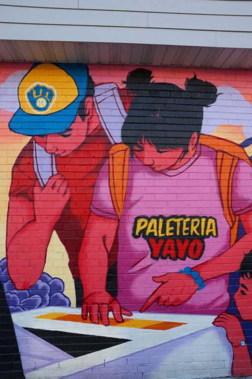 “South Side en La Hora Mágica,” a mural painted by Aisha Valentín and Whitney Salgado.