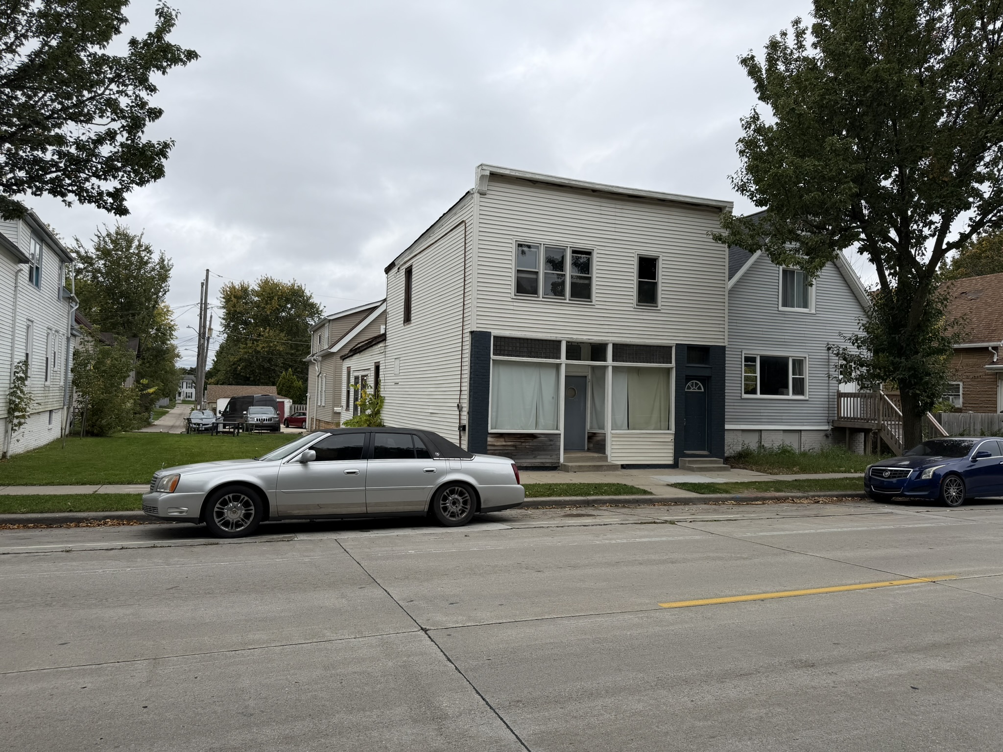 Retired Pro Athlete, Realtor Bet On Bay View Building
