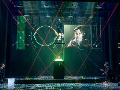 Milwaukee Rep Unleashes High-Tech Thrills and Holiday Suspense With Heist