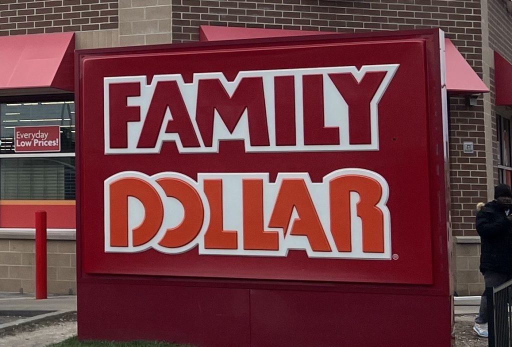New Store Would Replace Shuttered Family Dollar