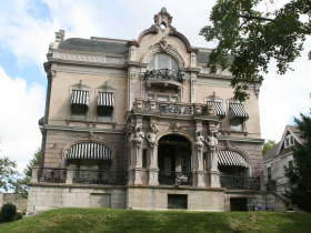 Kalvelage Mansion, 2432 W. Kilbourn Ave.