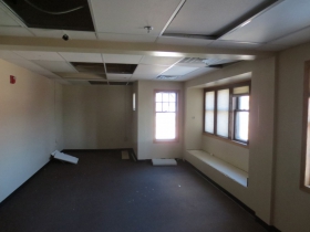 2017-2023 W. Wisconsin Ave. Interior
