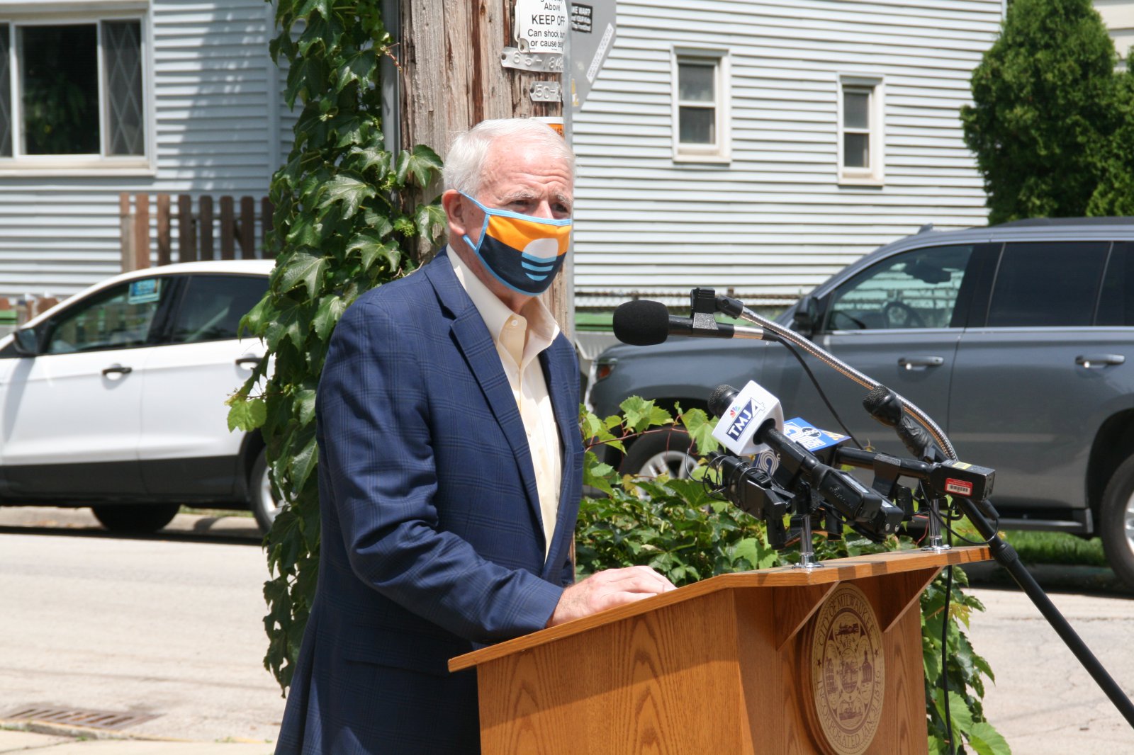 Mayor Tom Barrett