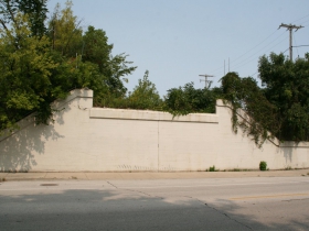 123-127 E. Becher St. along E. Lincoln Ave.