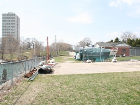 2452 S. Lincoln Memorial Dr.