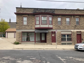 800 E. Potter Ave.