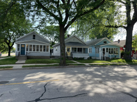 2500, 2506, 2508 S. Superior St.