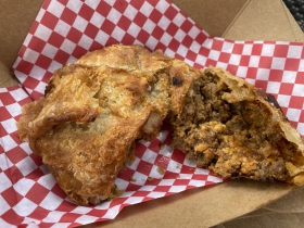 Cheeseburger savory pie