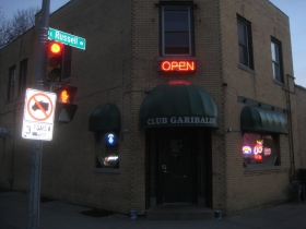 Club Garibaldi.