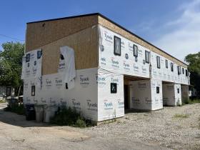 921-925 E. Otjen St.