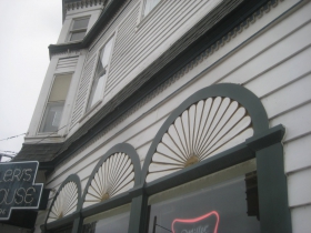 The Historic White House Tavern.