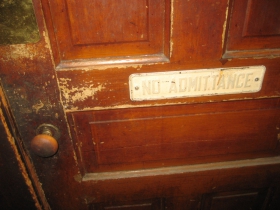No admittance