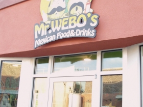 Roman Torrez created the logo for Mr. Webo's