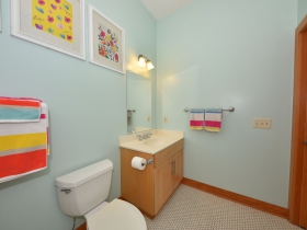 1809 N. Commerce St., #103
