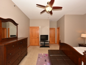 1809 N. Commerce St., #103
