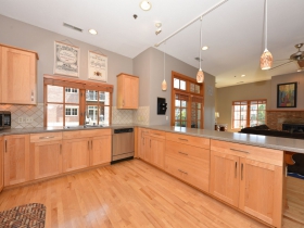 1809 N. Commerce St., #103