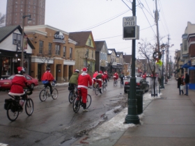 Santas on Brady Street