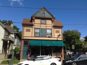 916-918 E. Brady St.