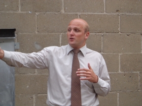 Ald. Nik Kovac speaking at his birthday party.