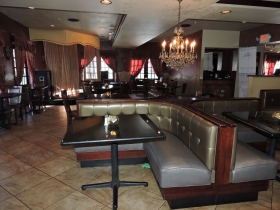 First floor dining area at Casablanca