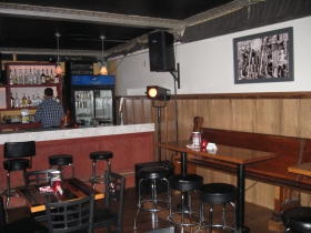Hybrid Lounge