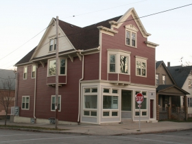 2033 W. Scott St.