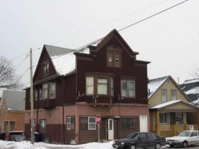 2033 W. Scott St. Pre-Renovation