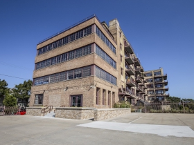 215 W. Maple St.