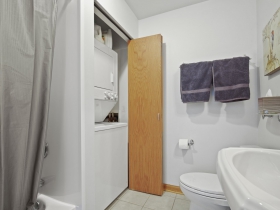 215 W. Maple St., #404