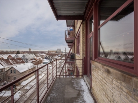 215 W. Maple St., #404