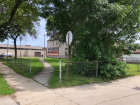 1613 S. 1st St.