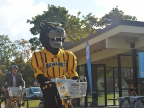 UWM's Pounce on a UWM-branded Bublr bike