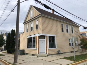946 E. Land Pl.