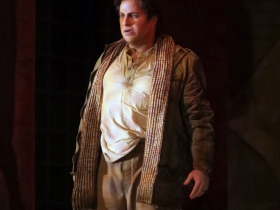 Don José, Luke Selker.