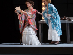 Sister Carrie at the Florentine Opera. Scenic design by Kris Stone, lighting design by Noele Stollmack, costume design by Rachel Laritz , wigs and makeup by Dawn Rivard. Photo by Kathy Wittman